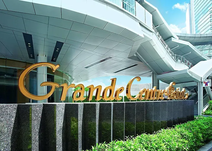 Grande Centre Point Terminal21 Hotel