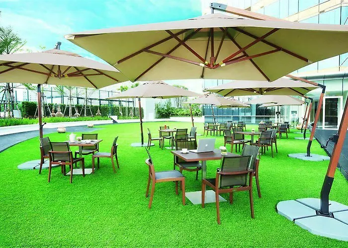 Hotell Grande Centre Point Terminal21 5*